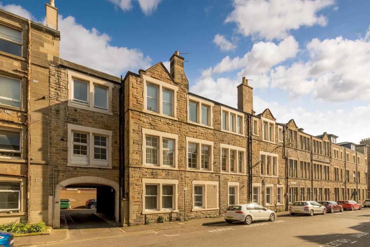 Pass The Keys Stunning 3 Bed Loft Style Apt With Free Parking Edinburgh Luaran gambar