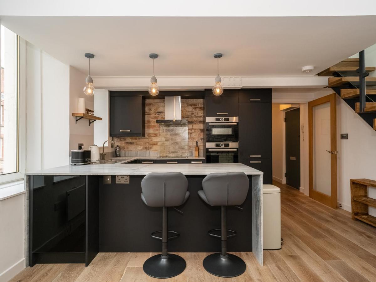 Pass The Keys Stunning 3 Bed Loft Style Apt With Free Parking Edinburgh Luaran gambar