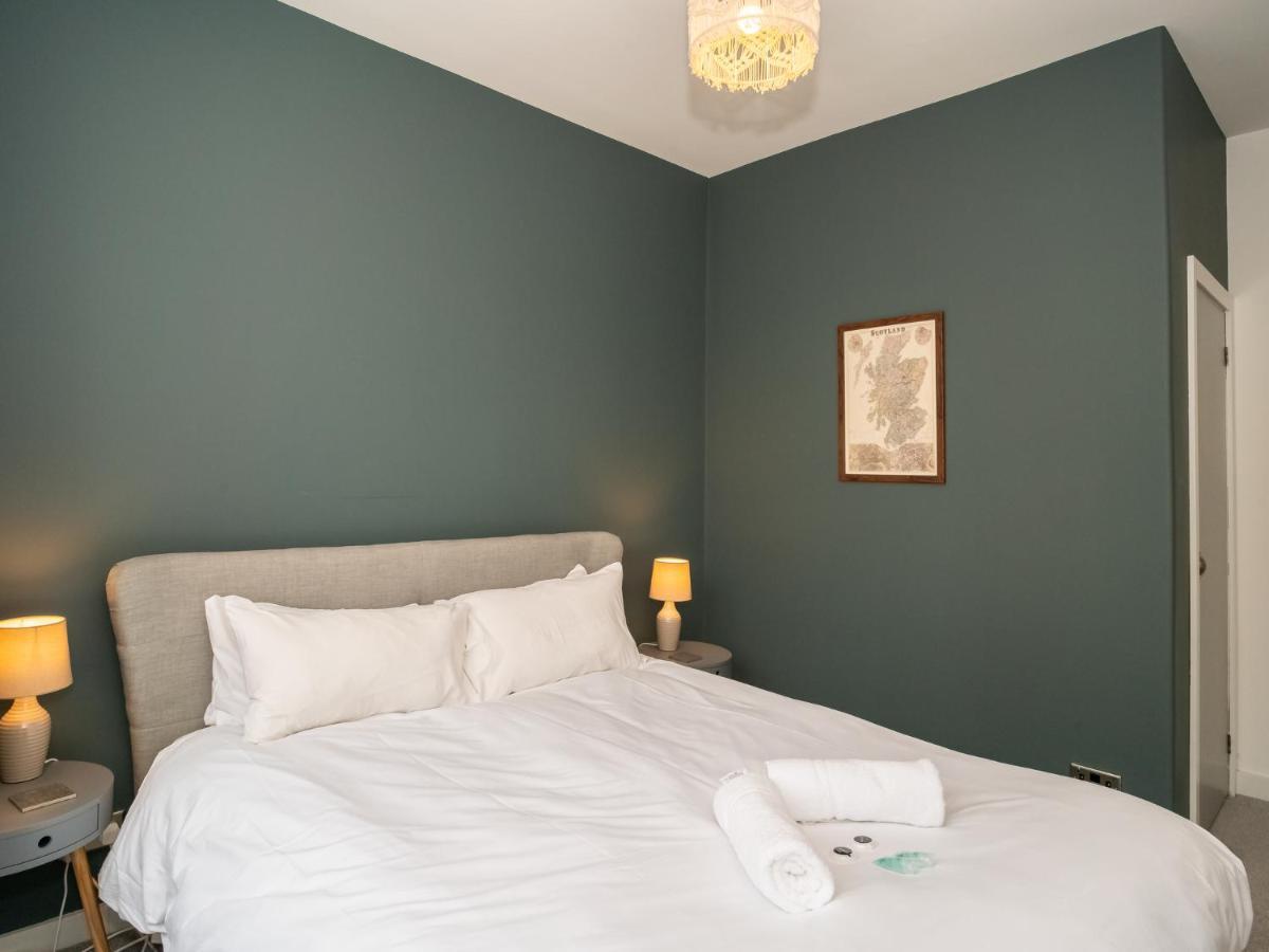 Pass The Keys Stunning 3 Bed Loft Style Apt With Free Parking Edinburgh Luaran gambar