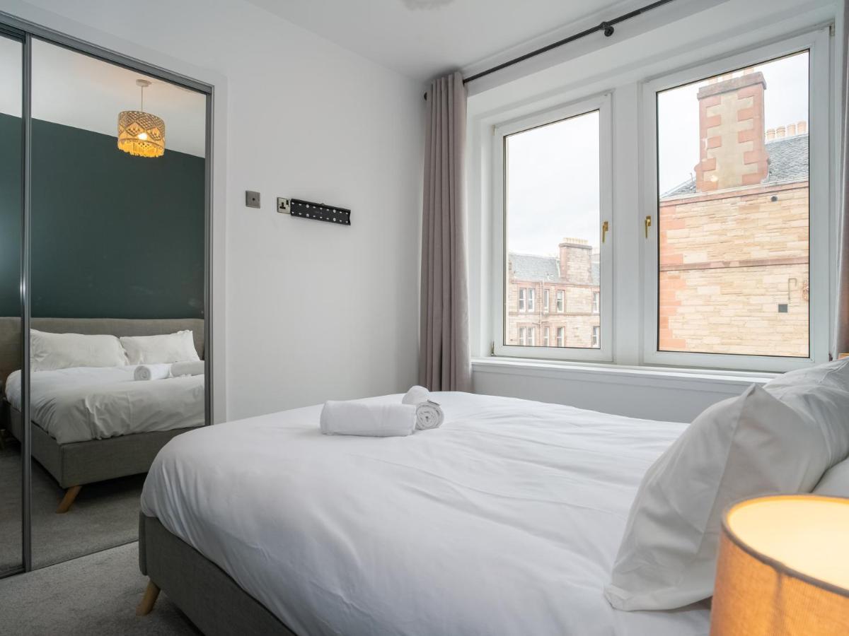Pass The Keys Stunning 3 Bed Loft Style Apt With Free Parking Edinburgh Luaran gambar
